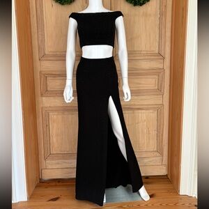 SHERRI HILL BLACK CRYSTAL 2 piece